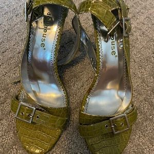dollhouse green heels